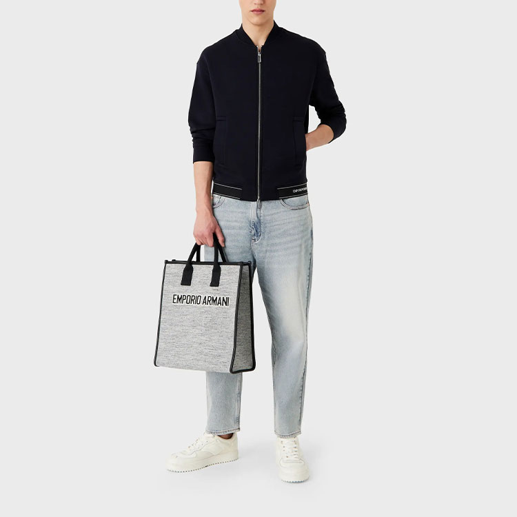 Lookbook Emporio Armani SS23 拼色Logo棒球領拉鍊外套 深藍 3R1MDF-1JHSZ-0920