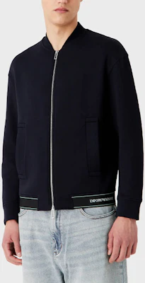 Emporio Armani SS23 拼色Logo棒球領拉鍊外套 深藍 3R1MDF-1JHSZ-0920 Shop Emporio Armani SS23 拼色Logo棒球領拉鍊外套 深藍 3R1MDF-1JHSZ-0920