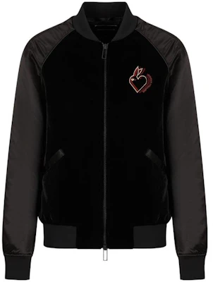 EMPORIO ARMANI SS23 兔子刺繡緞面飛行夾克 男款 黑色 3R1BD5-1NSAZ-0999 Order EMPORIO ARMANI SS23 兔子刺繡緞面飛行夾克 男款 黑色 3R1BD5-1NSAZ-0999