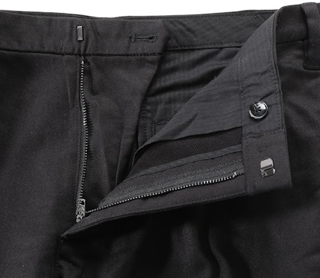 安普里奥·阿玛尼 SS24 黑色拉链口袋休闲裤 8N1PF4-1NMMZ-0999 Details for 安普里奥·阿玛尼 SS24 黑色拉链口袋休闲裤 8N1PF4-1NMMZ-0999