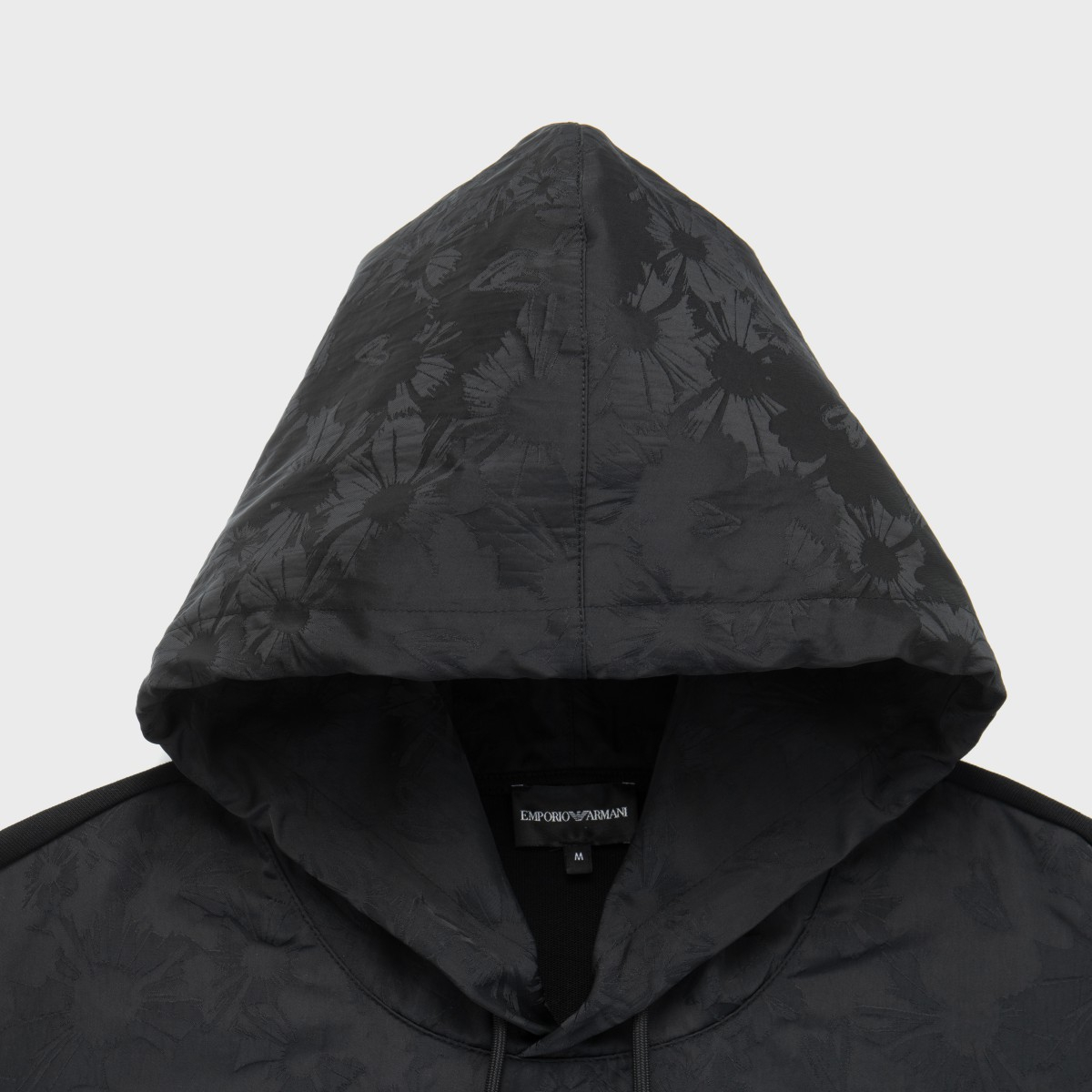 EMPORIO ARMANI SS24  Black Hoodie with Subtle Pattern 3D1M8S-1K2CZ-0999 圖 7