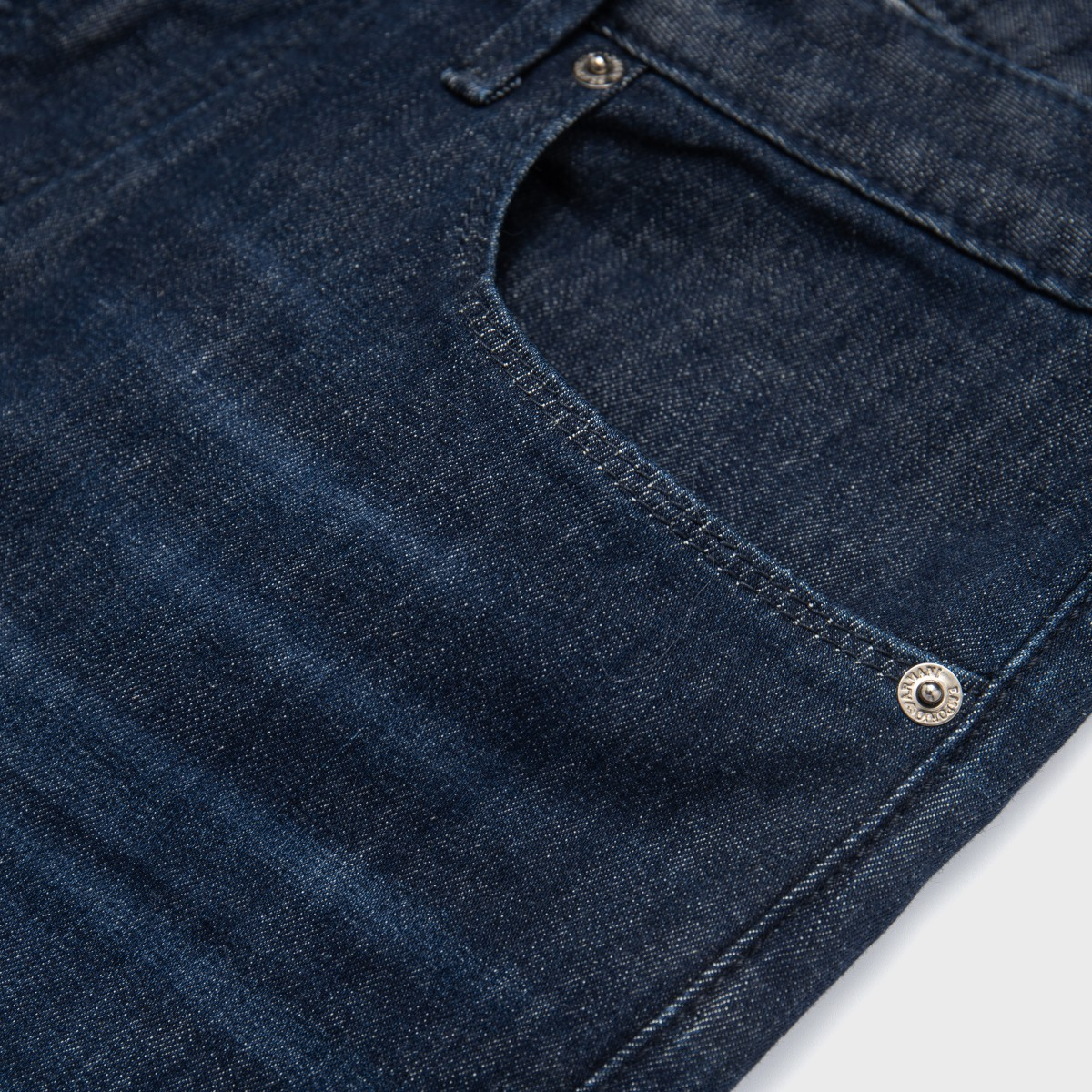 EMPORIO ARMANI SS24  Mid-Waist Solid Color Jeans Denim Blue. 8N1J06-1D16Z-0941 圖 7