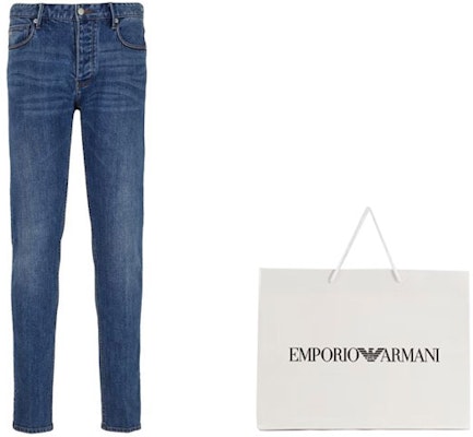 Emporio Armani SS24 修身低腰直筒牛仔褲 藍色。 3D1J75-1DRRZ-0943 Lookbook Emporio Armani SS24 修身低腰直筒牛仔褲 藍色。 3D1J75-1DRRZ-0943