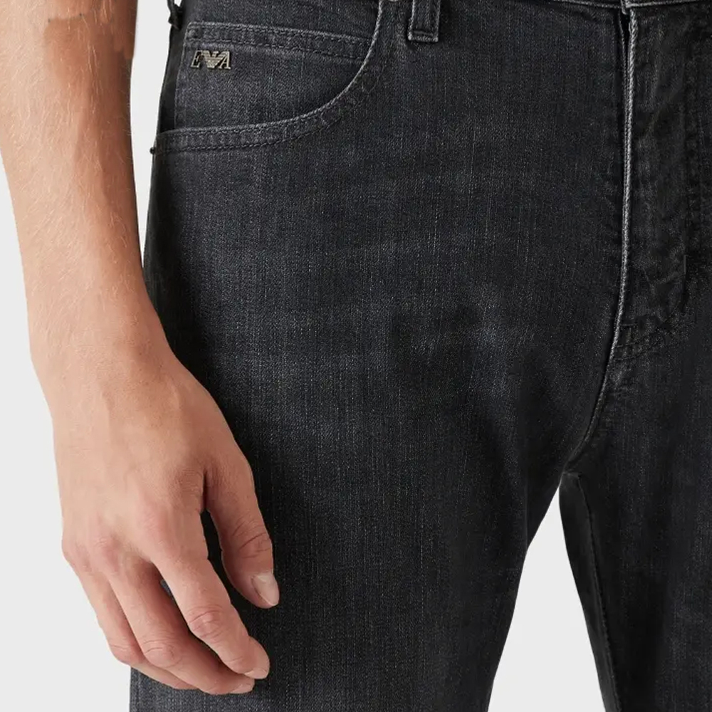Emporio Armani SS24  Straight Fit Mid-Rise Jeans in Denim Black. 8N1J45-1D5QZ-0006 圖 7