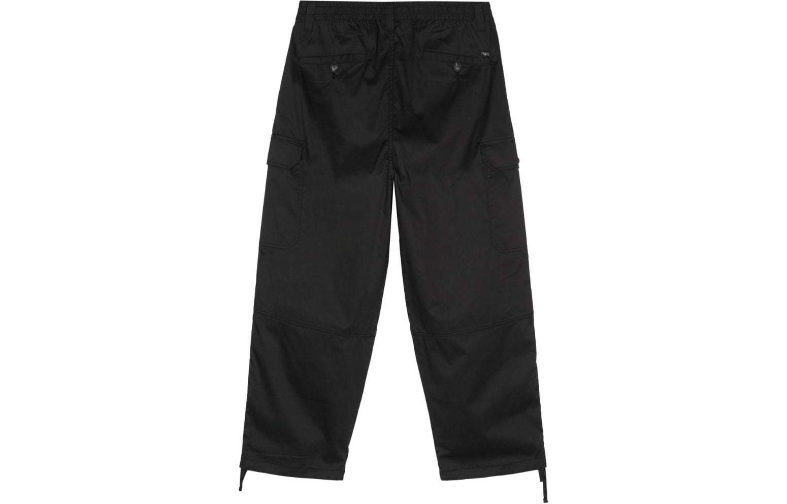 Lookbook 엠포리오 아르마니 SS24 테이퍼드 드로스트링 캐주얼 팬츠 블랙. 3D1PE6-1K2LZ