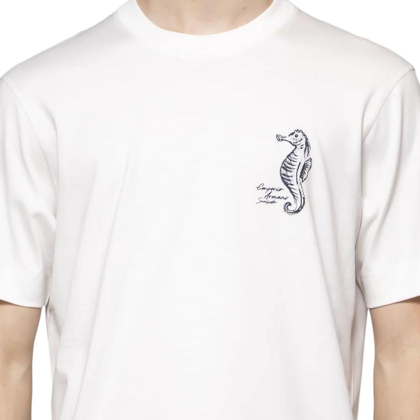 Sizing エンポリオ アルマーニ SS25 ホワイト 刺繍シーホース クルーネック Tシャツ EM001031-AF12926-U0003