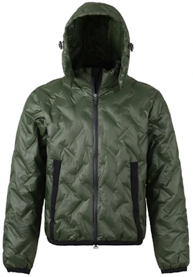 EMPORIO ARMANI Chaqueta Sostenible ARDOR 7 para Hombre con Capucha Verde Oscuro 6RPB64-PN8MZ-1845 Buy EMPORIO ARMANI Chaqueta Sostenible ARDOR 7 para Hombre con Capucha Verde Oscuro 6RPB64-PN8MZ-1845