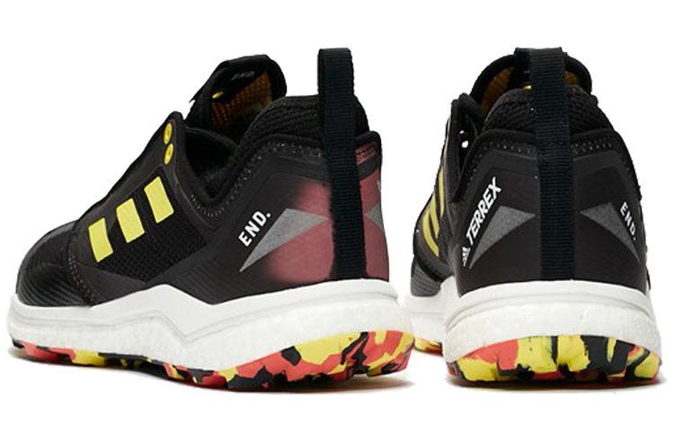 Lookbook END. x adidas Terrex Agravic XT 'Termocrómico' F35785