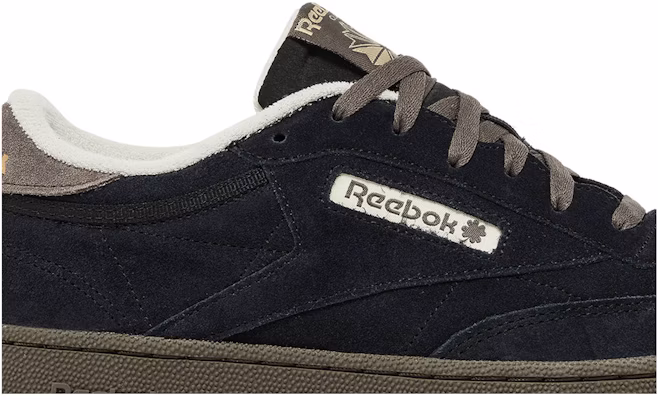END. x Reebok Club C 85 'Stout' Sneakers Lelaki IF0394 Order END. x Reebok Club C 85 'Stout' Sneakers Lelaki IF0394