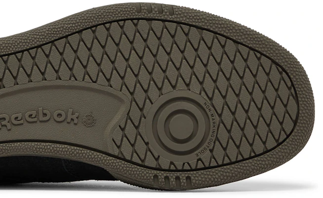END. x Reebok Club C 85 'Stout' Sneakers Lelaki IF0394 Purchase END. x Reebok Club C 85 'Stout' Sneakers Lelaki IF0394