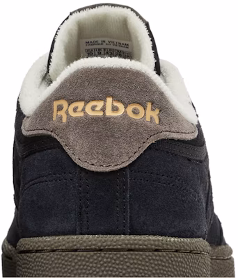 END. x Reebok Club C 85 'Stout' Sneakers Lelaki IF0394 Sizing END. x Reebok Club C 85 'Stout' Sneakers Lelaki IF0394