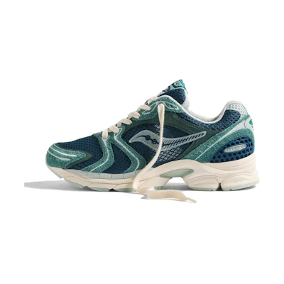 END. Saucony ProGrid Triumph 4 'Nessie'