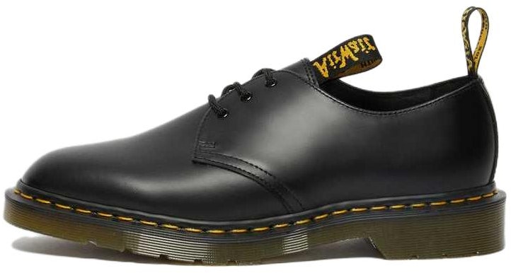 engineered-garments-x-dr-martens-1461-black-smooth