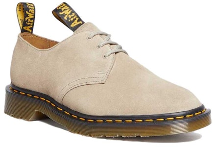 Engineered Garments x Dr. Martens 1461 'Milkshake Suede' Sepatu Kulit 27965232 Order Engineered Garments x Dr. Martens 1461 'Milkshake Suede' Sepatu Kulit 27965232
