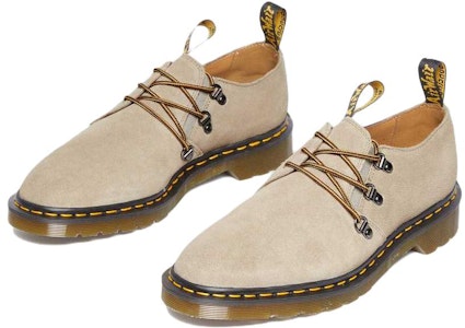 Engineered Garments x Dr. Martens 1461 'Milkshake Suede' Sepatu Kulit 27965232 Shop Engineered Garments x Dr. Martens 1461 'Milkshake Suede' Sepatu Kulit 27965232