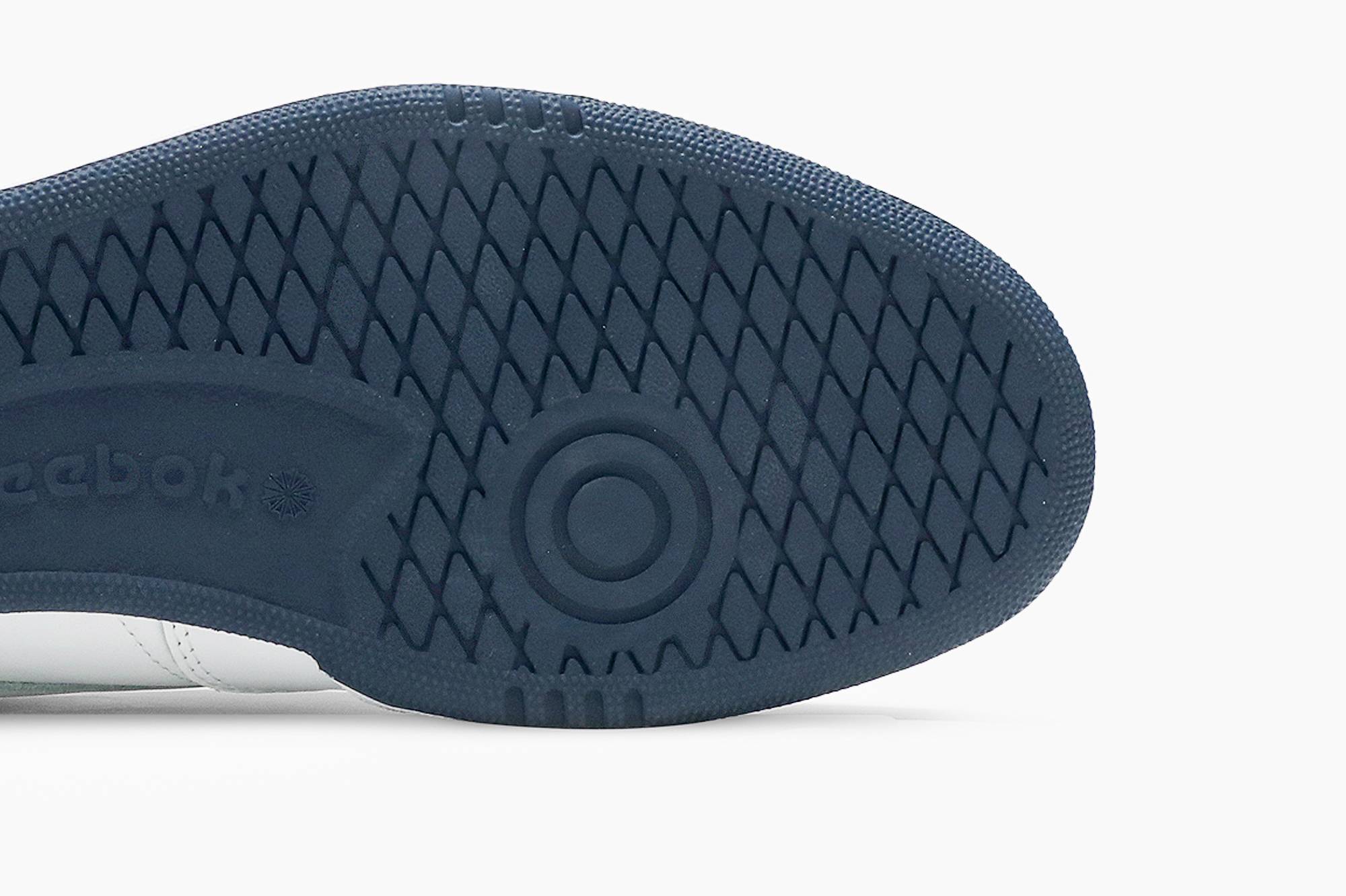 Purchase Eric Emanuel x Reebok Club C 85 '活力橘色' FY3413