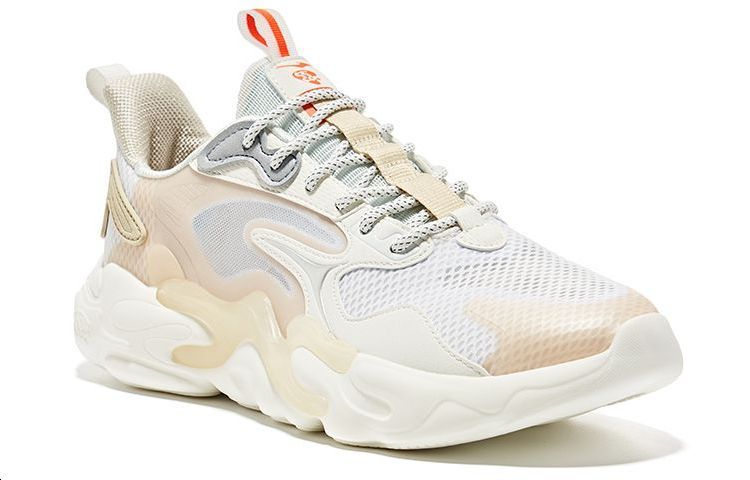 Shop 鸿星尔克 弜弹 全能型综训鞋 白亞麻