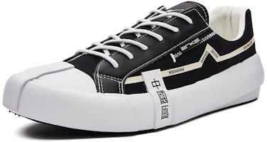 鴻星爾克 黒キャンバスカジュアル (Hóngxīng'ěrkè Kuro Kyanbasu Kajuaru) 11122101510-004 Lookbook 鴻星爾克 黒キャンバスカジュアル (Hóngxīng'ěrkè Kuro Kyanbasu Kajuaru) 11122101510-004