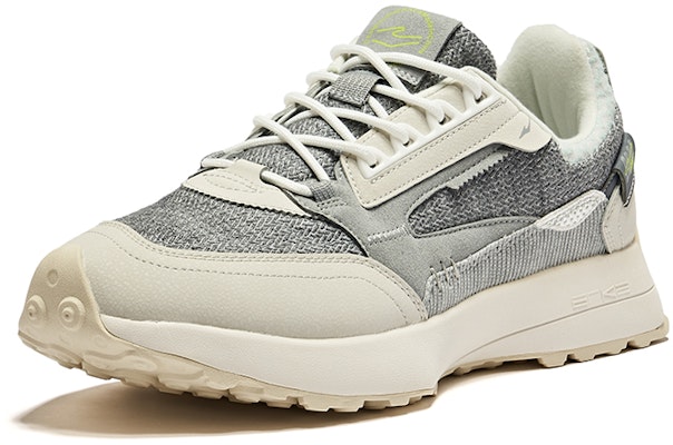 鴻星爾克 舒適百搭 耐磨防滑 低幫 生活休閒鞋 男款 凝雪灰蒼野灰 Lookbook 鴻星爾克 舒適百搭 耐磨防滑 低幫 生活休閒鞋 男款 凝雪灰蒼野灰