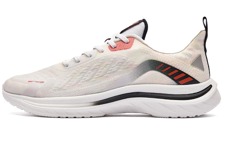 ERKE Erxleben 'White Black Breeze'