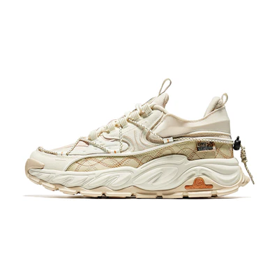 ERKE Erxleben Lightweight Low-Top Running Shoe 'White Linen'