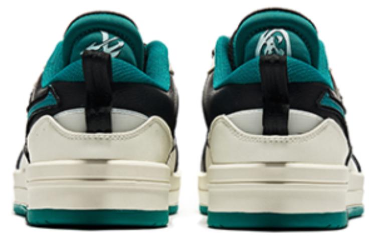 Details for 鸿星尔克埃尔克贝克明星复古‘白绿’ 51123101114-003