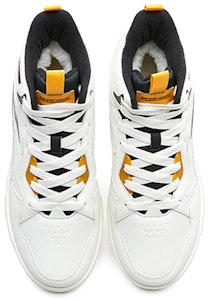 鸿星尔克高帮休闲鞋"白黄加绒" 51121421085-001 Lookbook 鸿星尔克高帮休闲鞋"白黄加绒" 51121421085-001