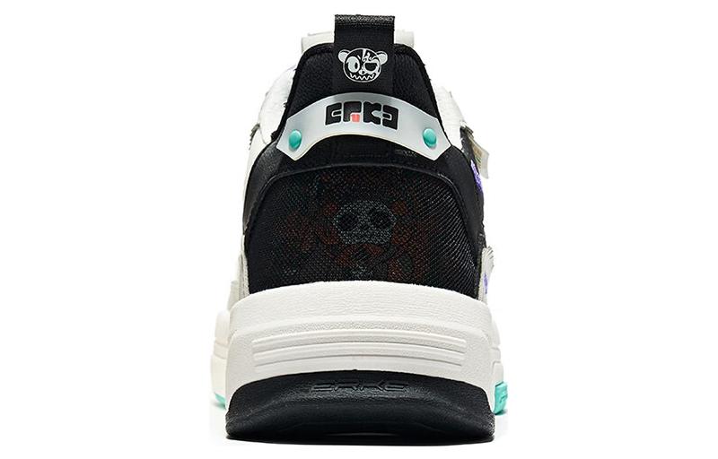 Purchase 鴻星爾克 電池熊貓 休閒時尚 減震透氣 低幫 板鞋 白黑