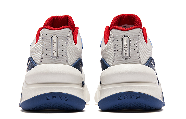 Shop ERKE红星 Dominate 'マイクロクリスタルホワイトチップブルー' 51123301288-004 51123301288-004