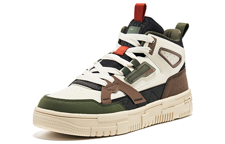 Lookbook 鴻星爾克 輕便耐磨緩震 高筒 板鞋 男款 未漂本色深綠