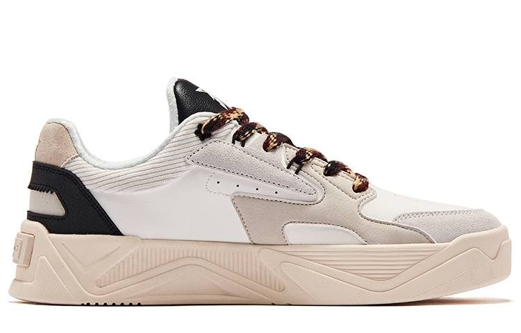 Lookbook 鸿星尔克 低帮 "奶灰" 51123301005-001