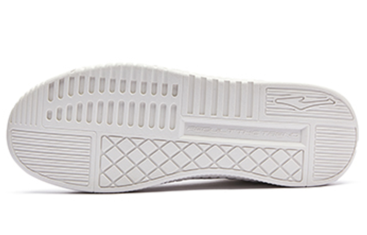 Shop 鸿星尔克 复古休闲低帮 '白棕' 51122101057-004