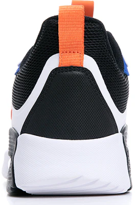 鴻星爾克 耐磨透氣 低筒 跑步鞋 黑螢光橙 Purchase 鴻星爾克 耐磨透氣 低筒 跑步鞋 黑螢光橙