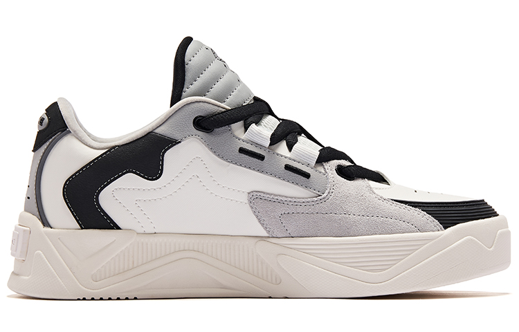 Lookbook ERKE Hongxing Skate Low 'Putih Hitam' 51123301094-004