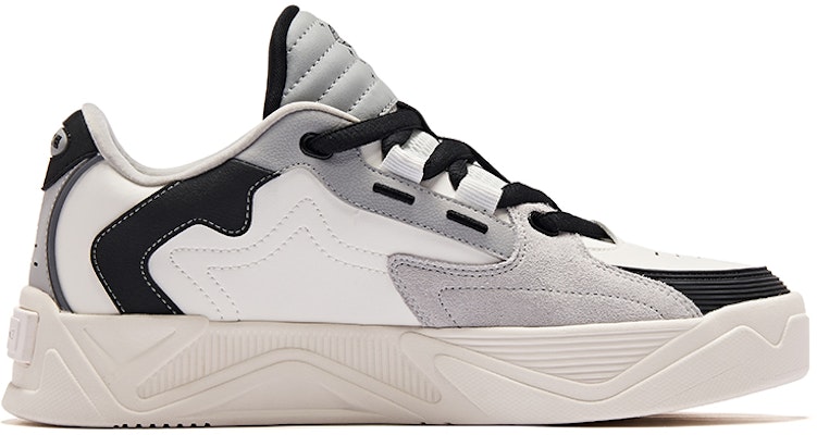 ERKE Hongxing Skate Low 'Putih Hitam' 51123301094-004 Lookbook ERKE Hongxing Skate Low 'Putih Hitam' 51123301094-004