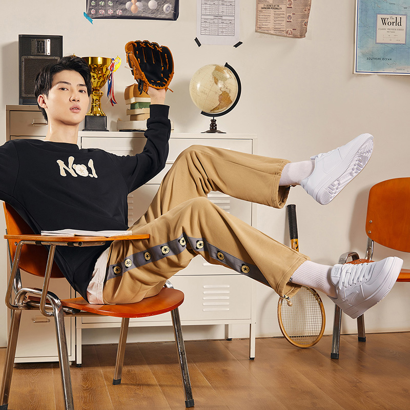 Sizing ERKE Hongxing Kasut Skate Rendah 'Putih Perak' 51122301414-002