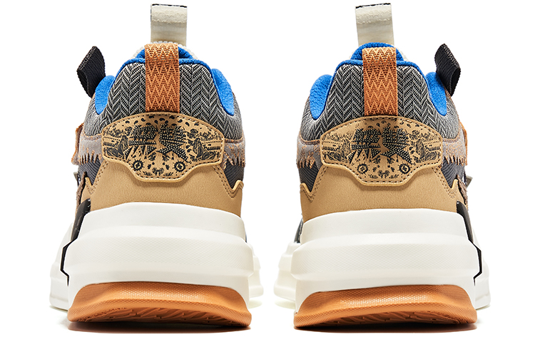 Shop ERKE Hongxing Zapatillas Skate Low 'Caucho Blanco Caqui' 91122401033-005