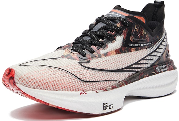 王者榮耀 x 鴻星爾克 鴻星爾克 王者榮耀系列 潮流 耐磨輕便 低筒 跑步鞋 男款 橡芽白正黑 Lookbook 王者榮耀 x 鴻星爾克 鴻星爾克 王者榮耀系列 潮流 耐磨輕便 低筒 跑步鞋 男款 橡芽白正黑