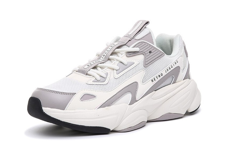 Lookbook 鴻星爾克 奇彈 α-flex 低幫 跑步鞋 男款 白灰