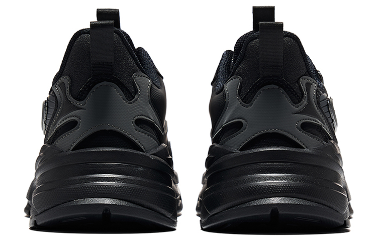 Purchase Zapatillas ERKE para Correr Low 'Negro Gris Carbón' 11122420563-002