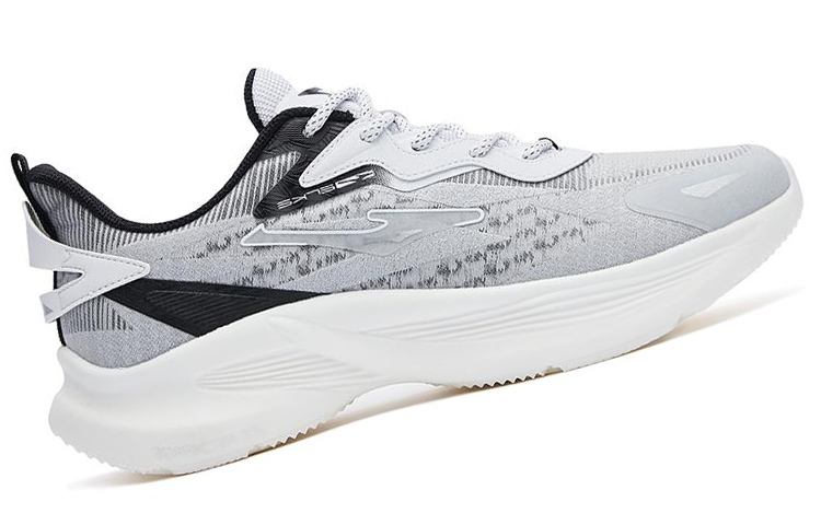 Order 鴻星爾克 ランニングシューズ ローカット 黒白
(Hóngxīng'ěrkè Ranningushūzu Rōkatto Kuro Shiro) 51122303411-004