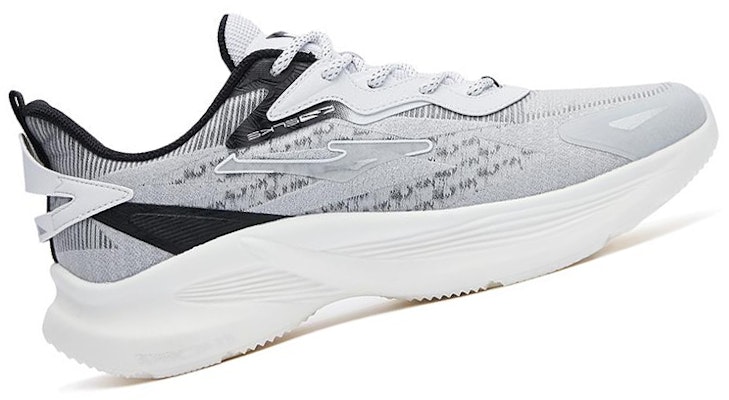 이키 러닝화 로우 '블랙 화이트' 51122303411-004 Order 이키 러닝화 로우 '블랙 화이트' 51122303411-004