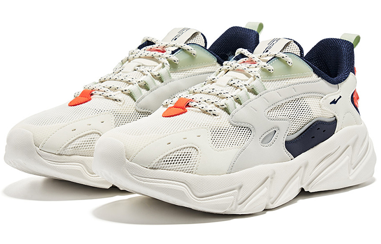 Order Kasut Larian Latihan ERKE 'Putih Hijau' 11122214061-003