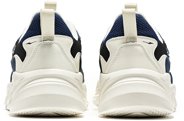 이커 트레이닝 스니커 '화이트 블랙' (51 characters) 11122114127-003 Shop 이커 트레이닝 스니커 '화이트 블랙' (51 characters) 11122114127-003