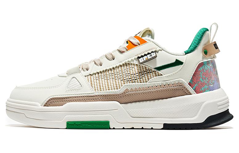 ERKE Xtep Battery Low Top 'Panda White Green' 51123101020-001