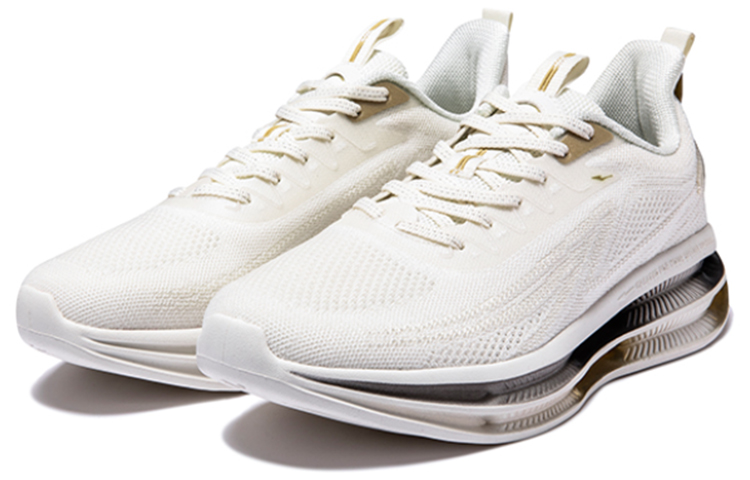 Lookbook ERKE Xtep Cushion Low 'Putih Emas' 11122303303-002