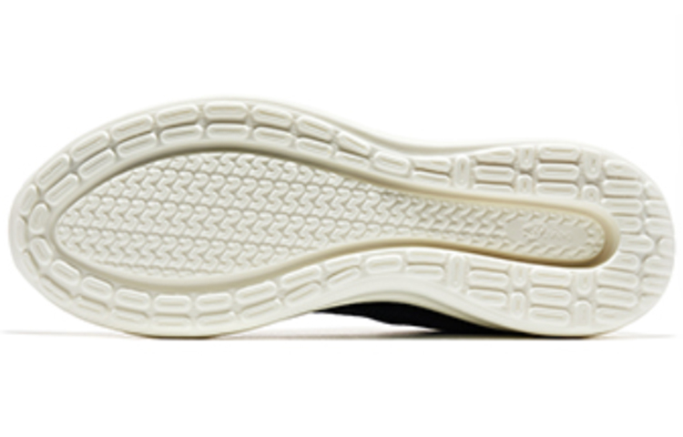 ERKE Xtep Cushioned Running Shoes 'Black Metallic Silver' 圖 4