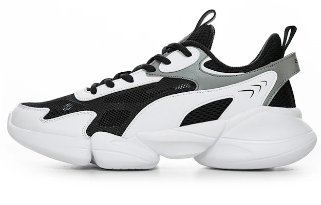 鴻星爾克 緩震 科技 耐磨 低筒 跑步鞋 男款 黑白 Buy 鴻星爾克 緩震 科技 耐磨 低筒 跑步鞋 男款 黑白