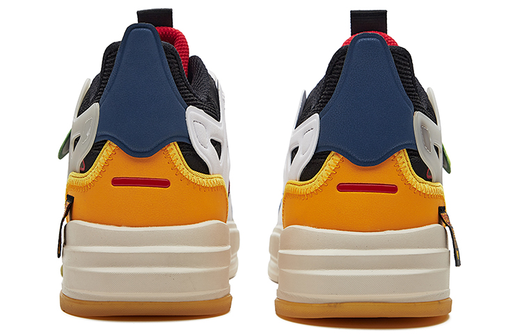 Shop 鸿星尔克 Xtep 解构滑板鞋 '黑黄' 11122101413-005