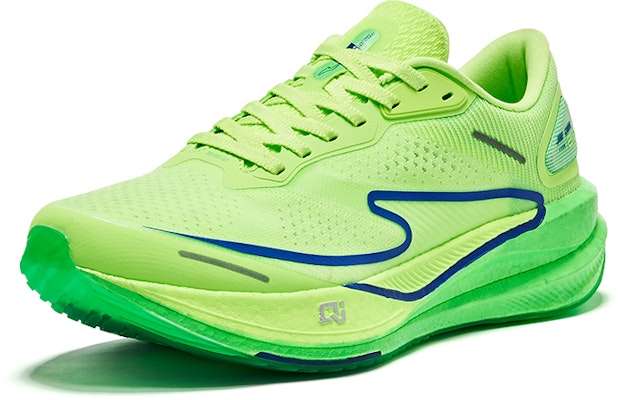 鴻星爾克 絕塵2.0 休閒百搭 防滑耐磨 低幫 跑步鞋 男款 不焦綠 Lookbook 鴻星爾克 絕塵2.0 休閒百搭 防滑耐磨 低幫 跑步鞋 男款 不焦綠